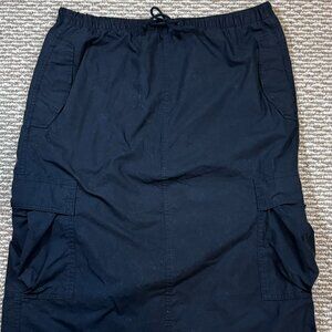 #99 Women's TNA Skirt Black Cargo Midi Skirt Utility Style, Size Large
